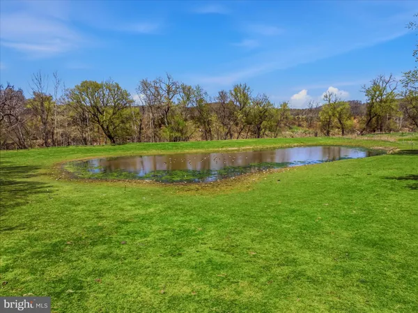 $750,000 | 86 Henry W Miller Highway, Paw Paw, WV 25434