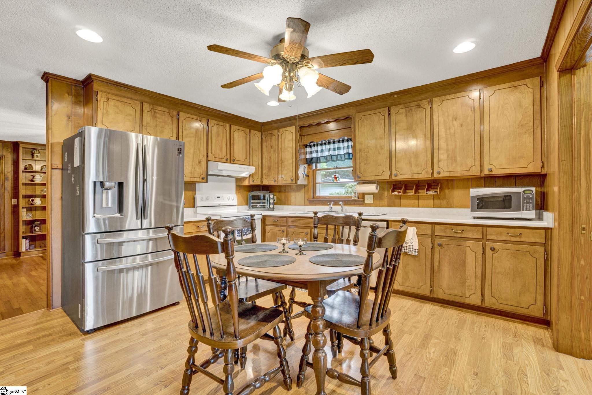207 State Rd S-30-754 Clinton, SC 29325 - Photo 7 of 50