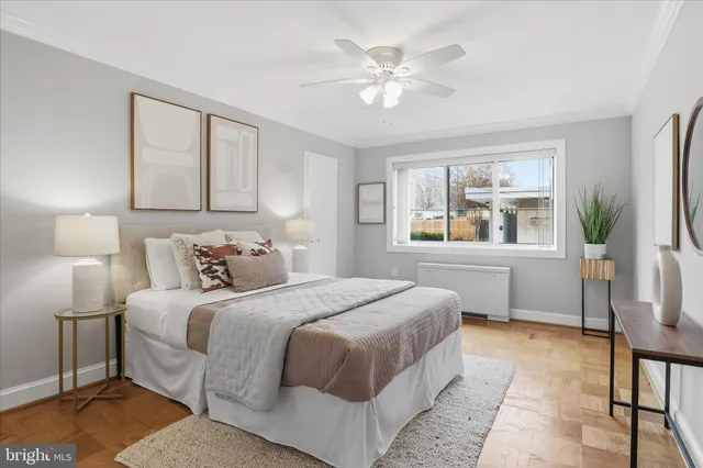 $365,000 | 200 North Maple Avenue, Unit 212, Falls Church, VA 22046