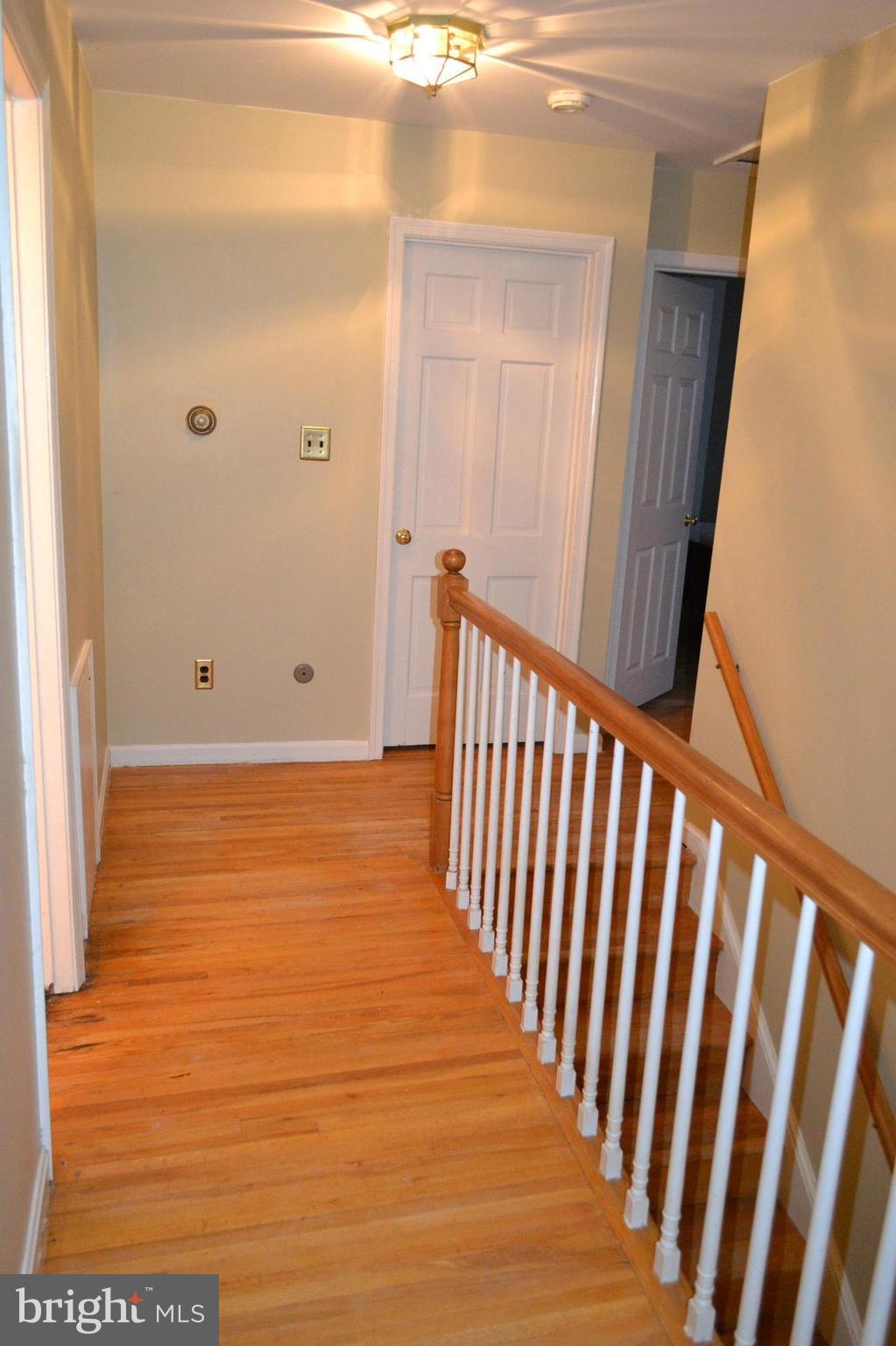 16024 Riffle Ford Road Gaithersburg, MD 20878 - Photo 15 of 16 Interior (General)