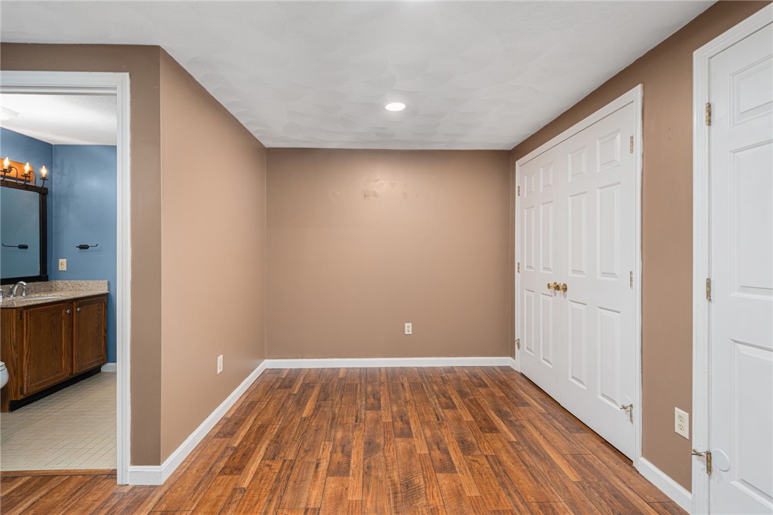 3524 West Shore Road, Unit 405 Warwick, RI 02886 - Photo 12 of 21