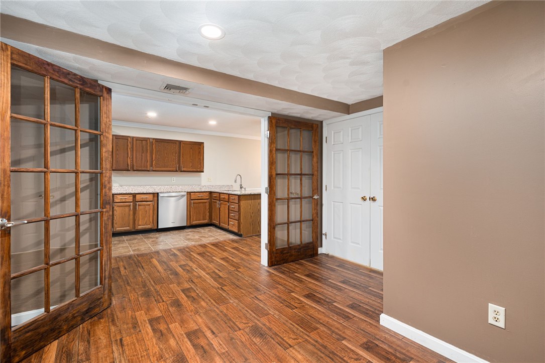 3524 West Shore Road, Unit 405 Warwick, RI 02886 - Photo 14 of 21