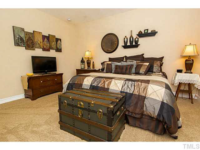 124 Inwood Forest Drive Raleigh, NC 27603 - Photo 14 of 25 Photo 14