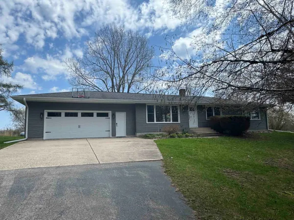 $349,999 | N1116 Behnke School Road, Coleman, WI 54112