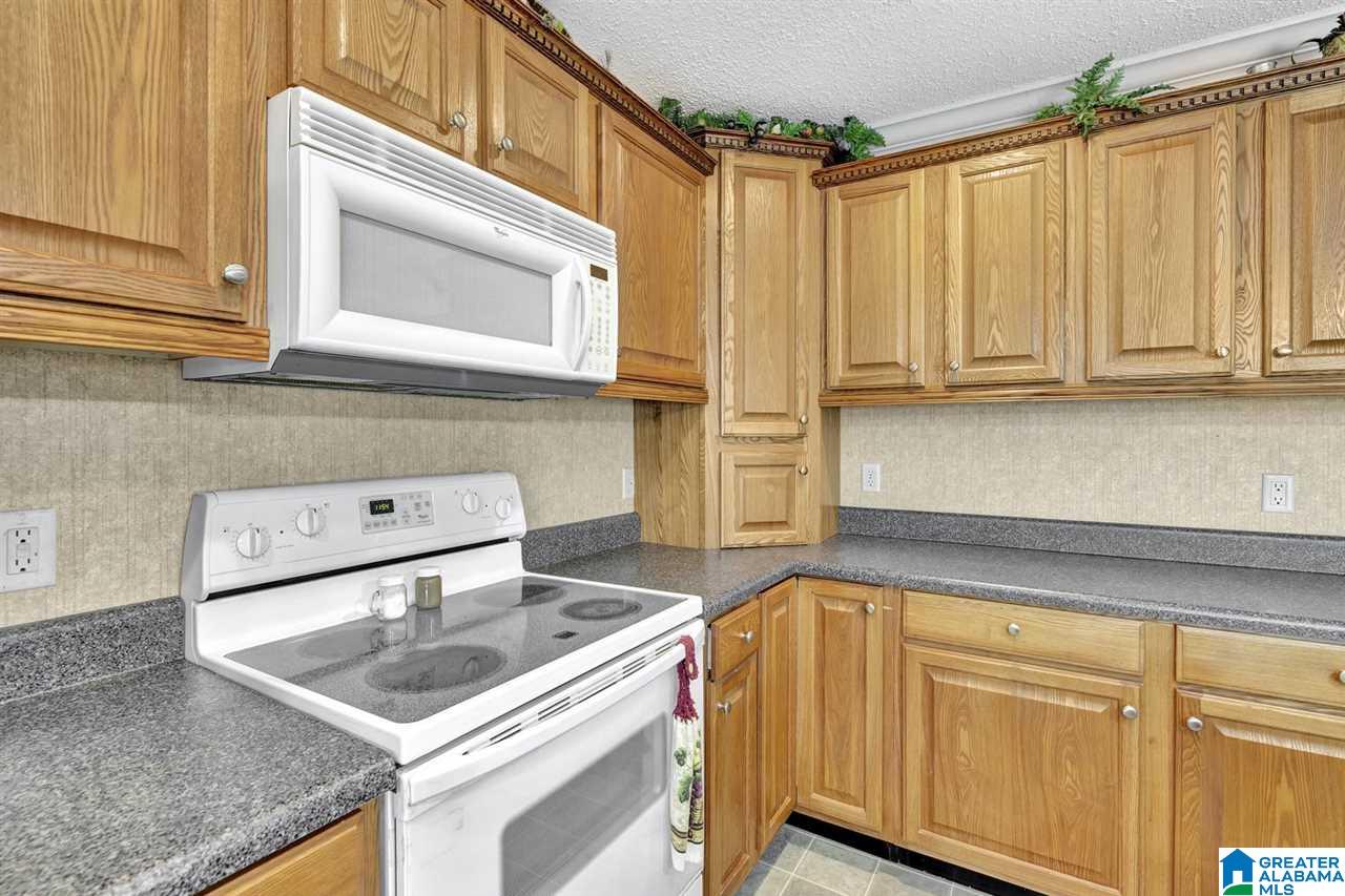 9382 Marsh Mountain Road Pinson, AL 35126 - Photo 7 of 20