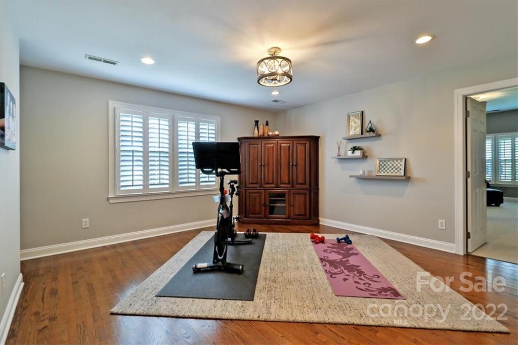 2041 Maynard Road Charlotte, NC 28270 - Photo 34 of 46 Gallery Image 34