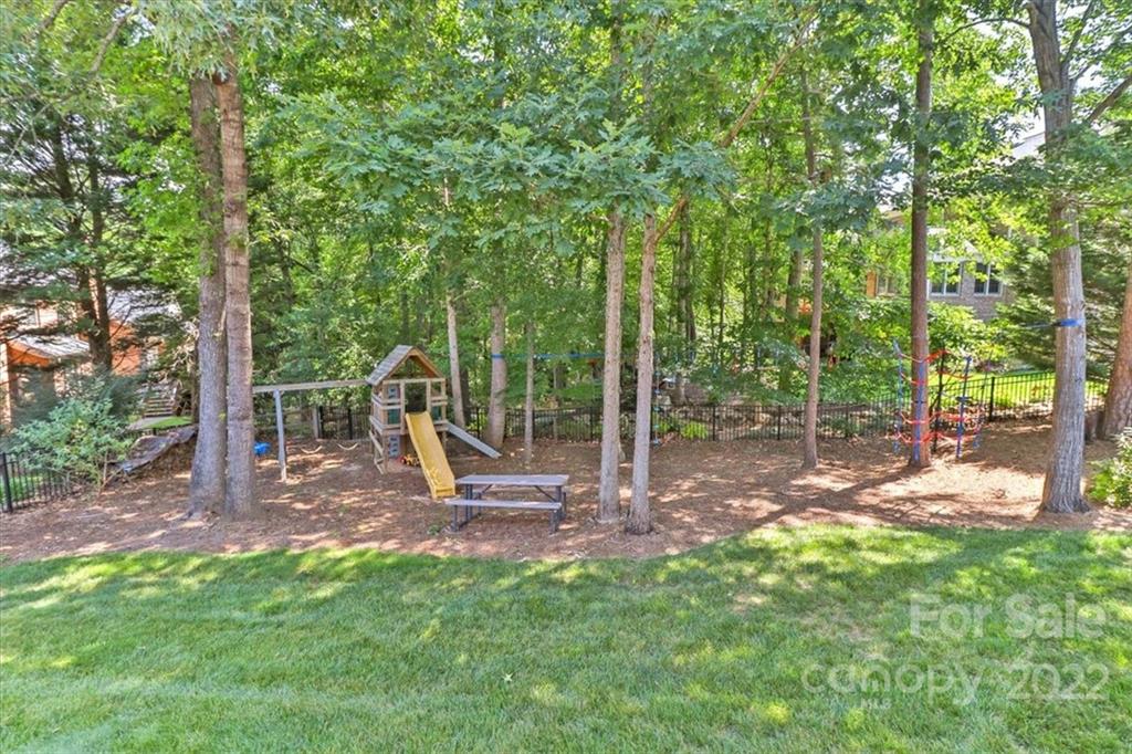 2041 Maynard Road Charlotte, NC 28270 - Photo 42 of 46 Gallery Image 42