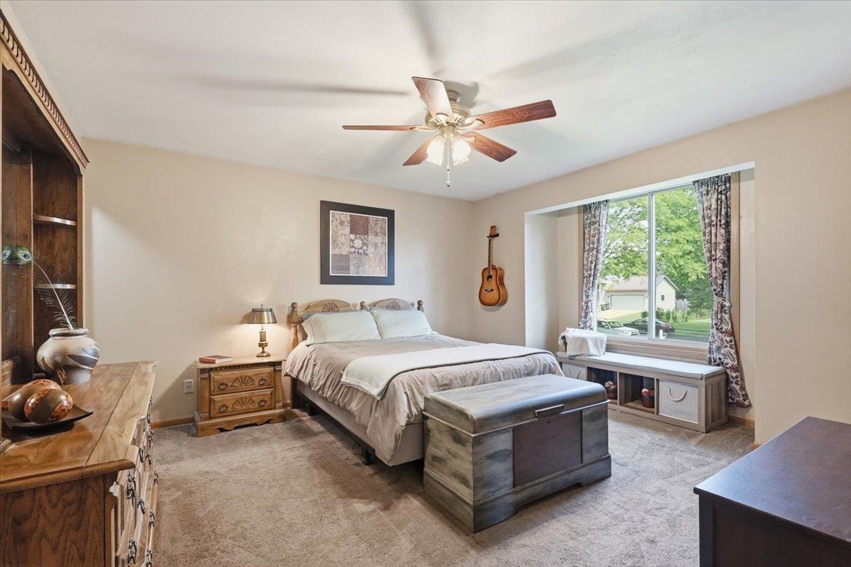 699 Robin Drive Sun Prairie, WI 53590 - Photo 14 of 43