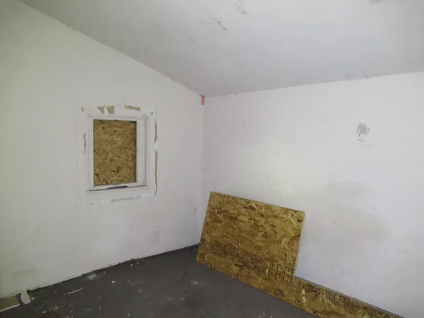 $21,900 | 562 West Van Buren Street, Battle Creek, MI 49037