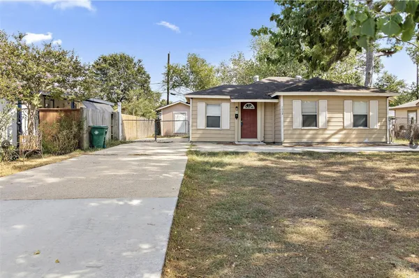 $1,450 | 1504 Polk Avenue, Pasadena, TX 77506