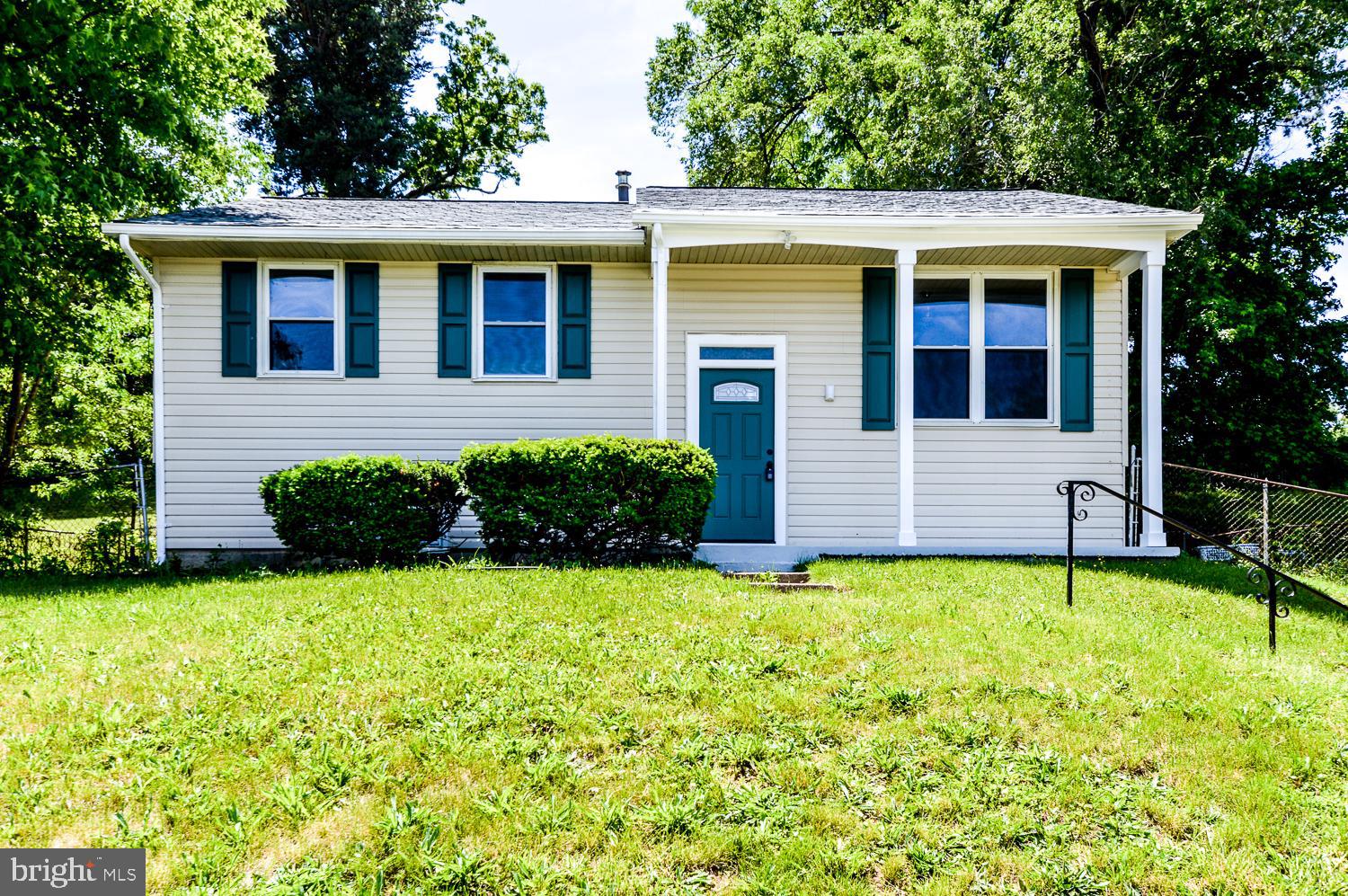 9221 Morley Road Lanham, MD 20706 - Photo 2 of 19