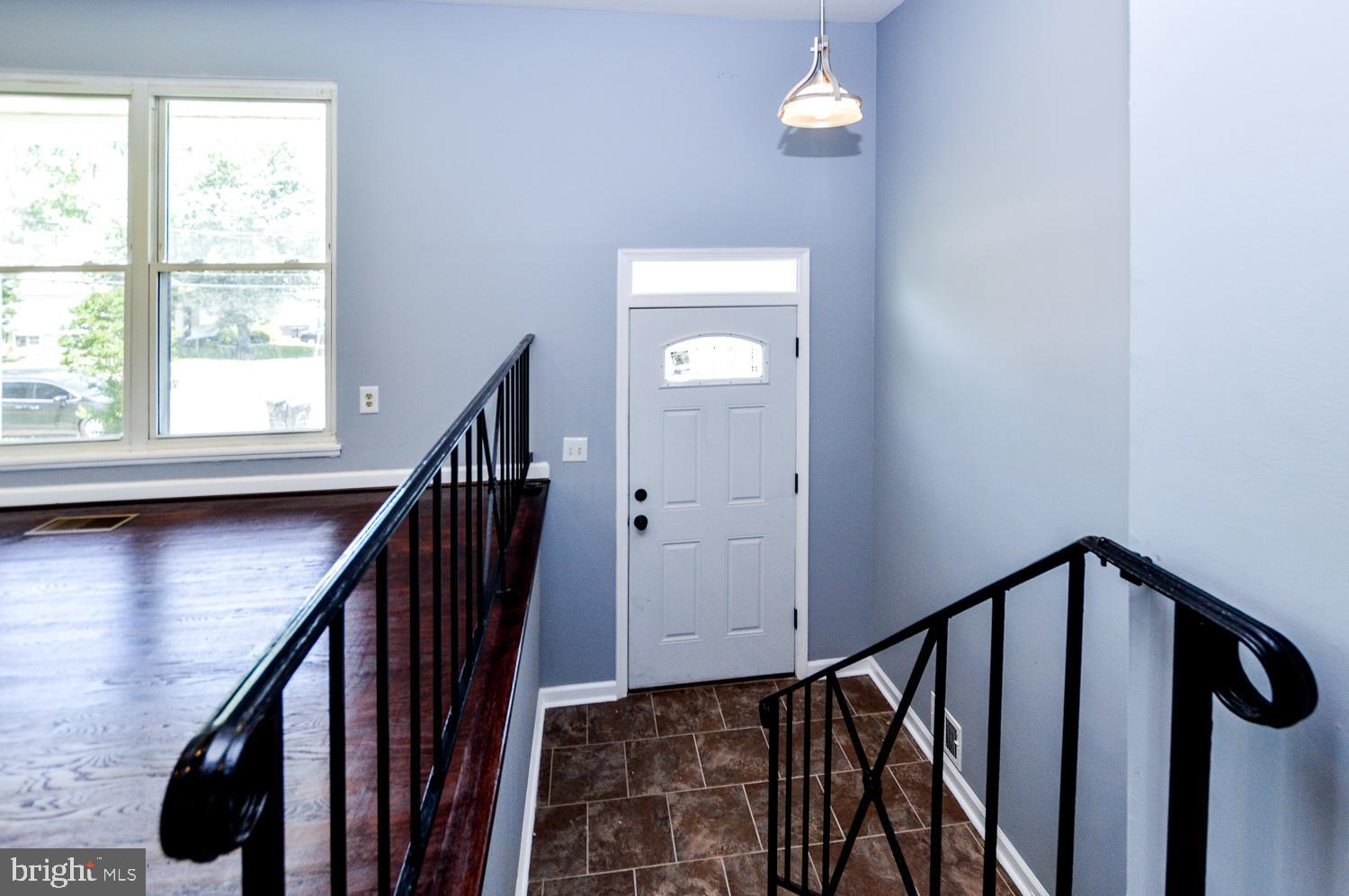 9221 Morley Road Lanham, MD 20706 - Photo 9 of 19