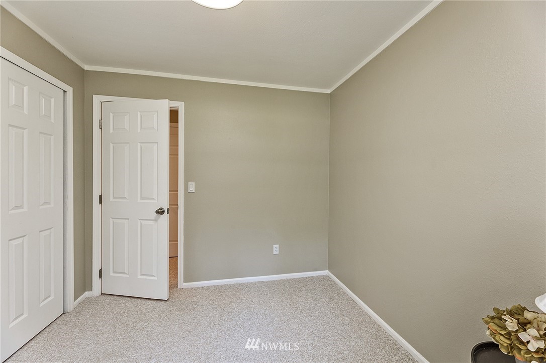 17810 Southeast 121st Place Renton, WA 98059 - Photo 14 of 23 a view of an empty room
