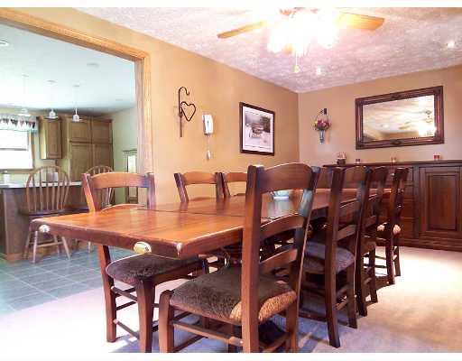 7 Quail Hill Road Pittsburgh, PA 15214 - Photo 3 of 8 Dining Room.