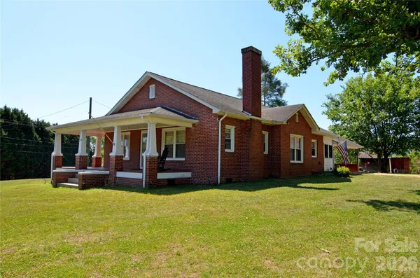$249,000 | 1419 Highway 70, Valdese, NC 28690