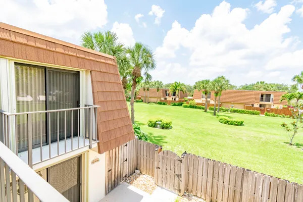 $2,950 | 2410 24th Court, Jupiter, FL 33477