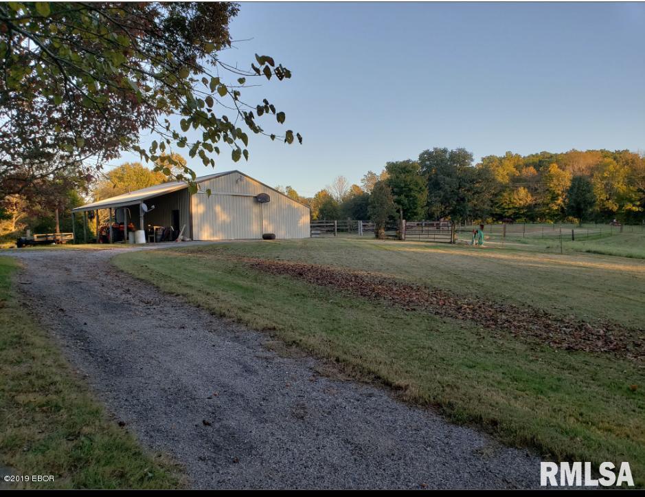 5285 Lick Creek Road Anna, IL 62906 - Photo 2 of 15