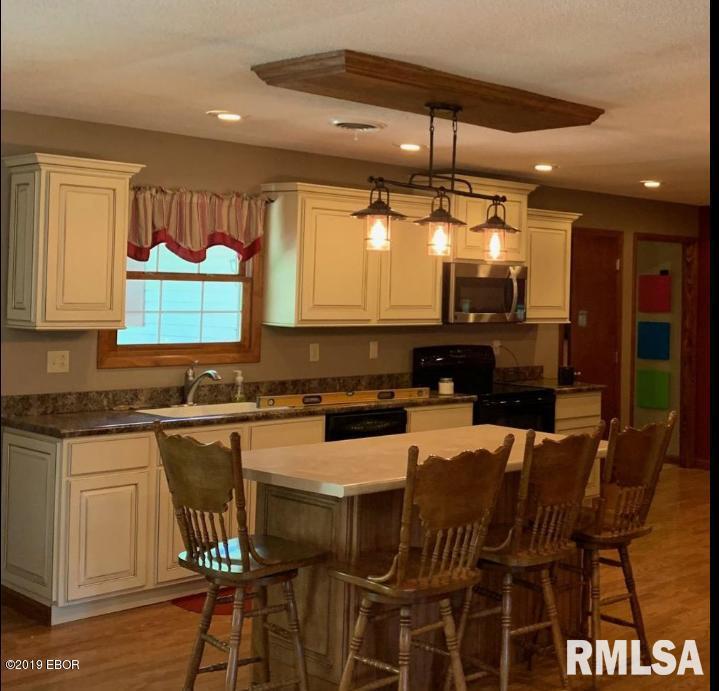 5285 Lick Creek Road Anna, IL 62906 - Photo 5 of 15