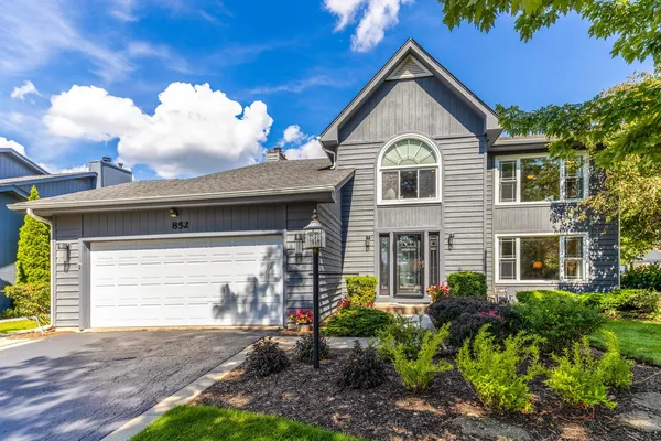 $799,000 | 852 Horatio Boulevard, Buffalo Grove, IL 60089