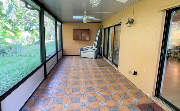 $3,350 | 956 Mockingbird Lane, Unit 500, Plantation, FL 33324