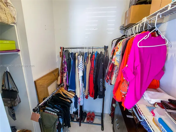 $3,350 | 956 Mockingbird Lane, Unit 500, Plantation, FL 33324