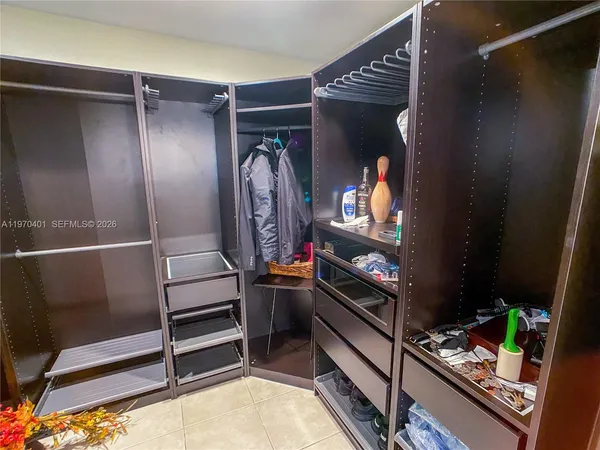 $3,350 | 956 Mockingbird Lane, Unit 500, Plantation, FL 33324