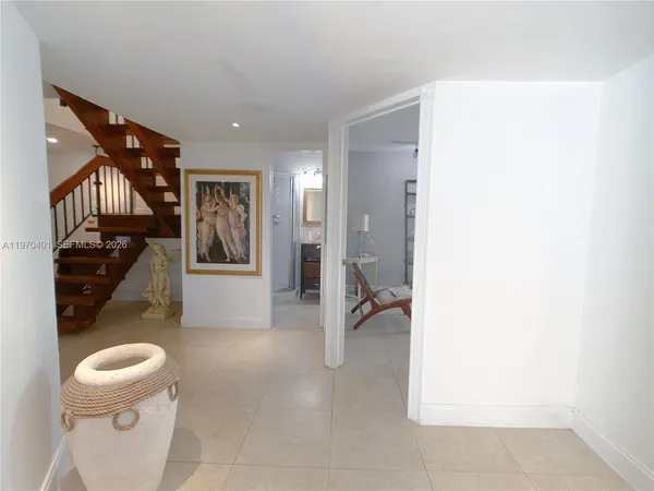 $3,350 | 956 Mockingbird Lane, Unit 500, Plantation, FL 33324