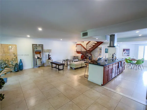 $3,350 | 956 Mockingbird Lane, Unit 500, Plantation, FL 33324