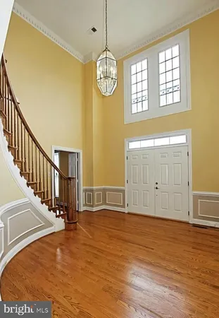 $6,000 | 7204 Quiet Cove, Annandale, VA 22003