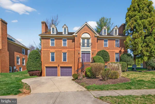 $6,000 | 7204 Quiet Cove, Annandale, VA 22003