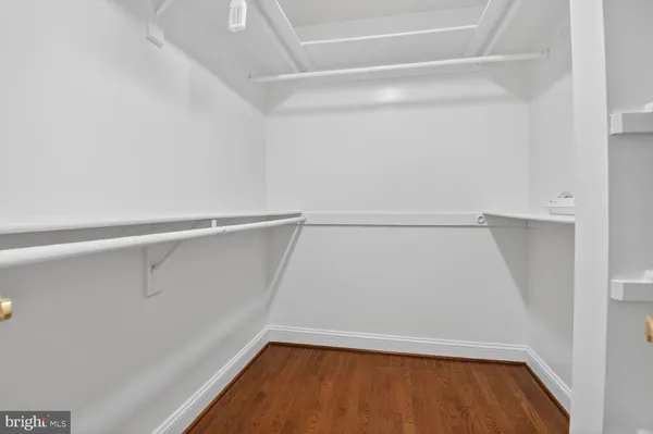 $6,000 | 7204 Quiet Cove, Annandale, VA 22003