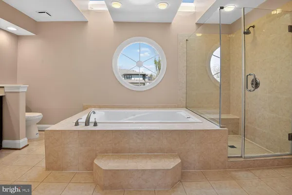 $6,000 | 7204 Quiet Cove, Annandale, VA 22003