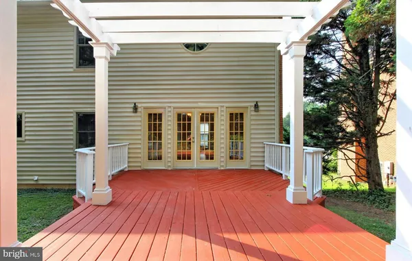 $6,000 | 7204 Quiet Cove, Annandale, VA 22003