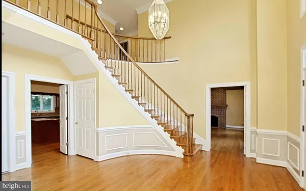 $6,000 | 7204 Quiet Cove, Annandale, VA 22003