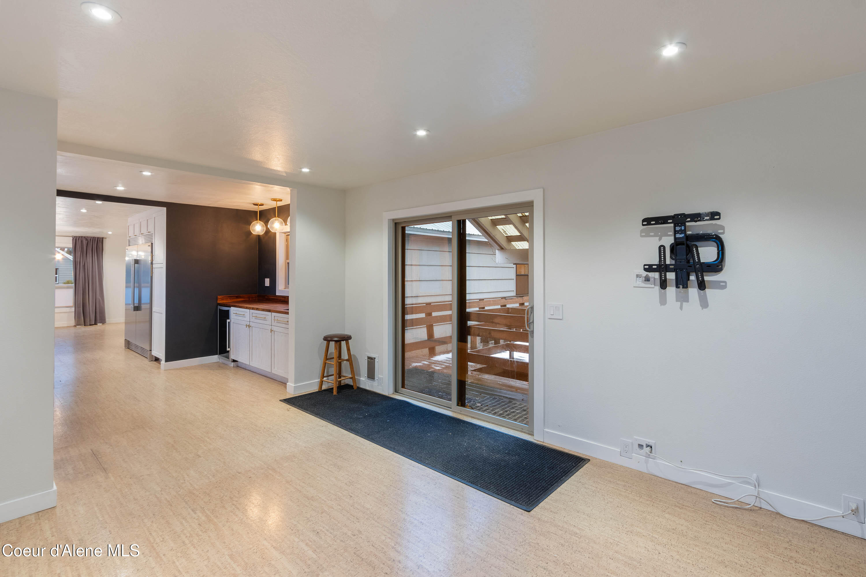 727 North 6th Street Sandpoint, ID 83864 - Photo 14 of 37 IMG_0724