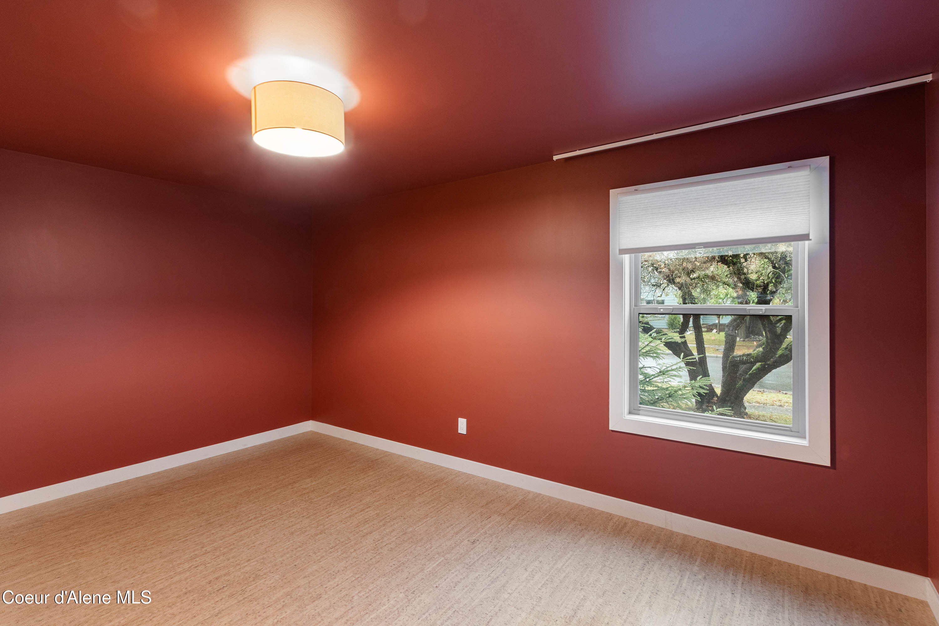 727 North 6th Street Sandpoint, ID 83864 - Photo 20 of 37 IMG_0757