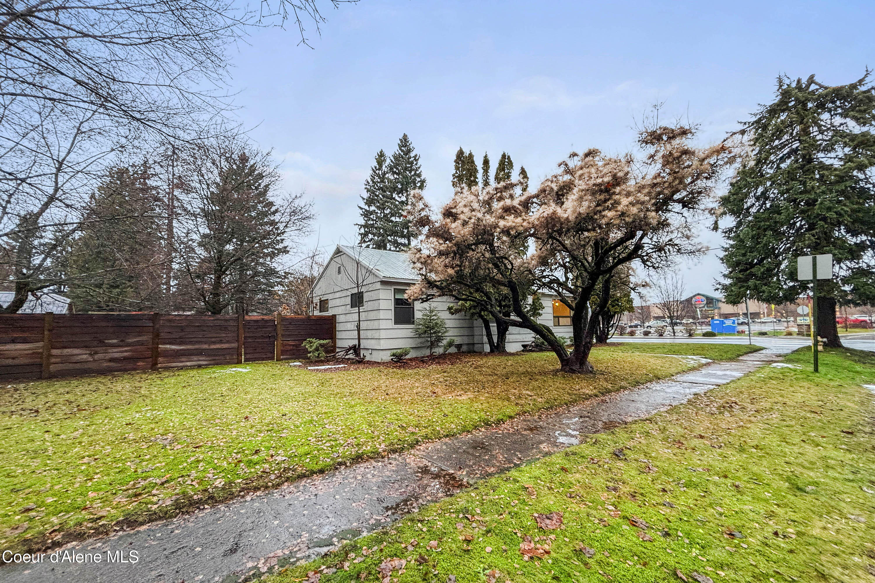 727 North 6th Street Sandpoint, ID 83864 - Photo 37 of 37 IMG_6917