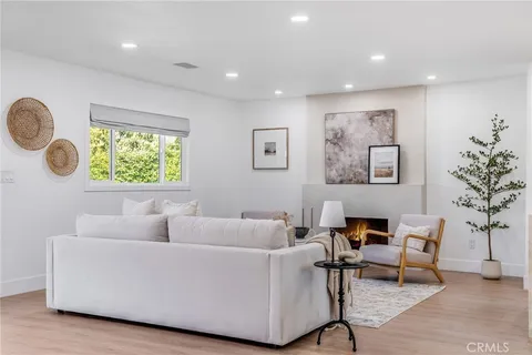 $1,799,000 | 1608 Elm Avenue, Costa Mesa, CA 92626