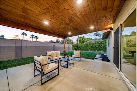 $1,799,000 | 1608 Elm Avenue, Costa Mesa, CA 92626