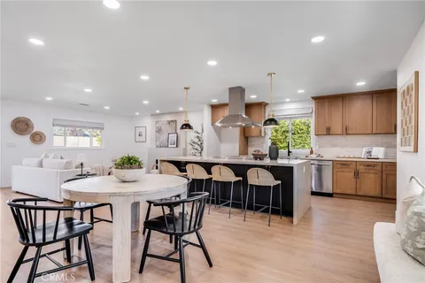 $1,799,000 | 1608 Elm Avenue, Costa Mesa, CA 92626