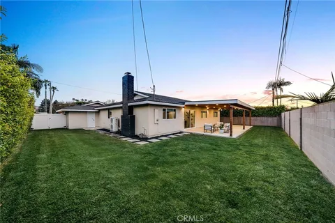 $1,799,000 | 1608 Elm Avenue, Costa Mesa, CA 92626