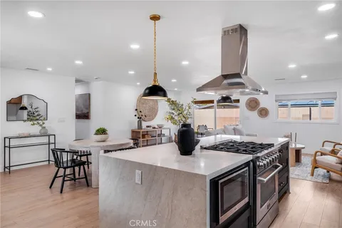 $1,799,000 | 1608 Elm Avenue, Costa Mesa, CA 92626