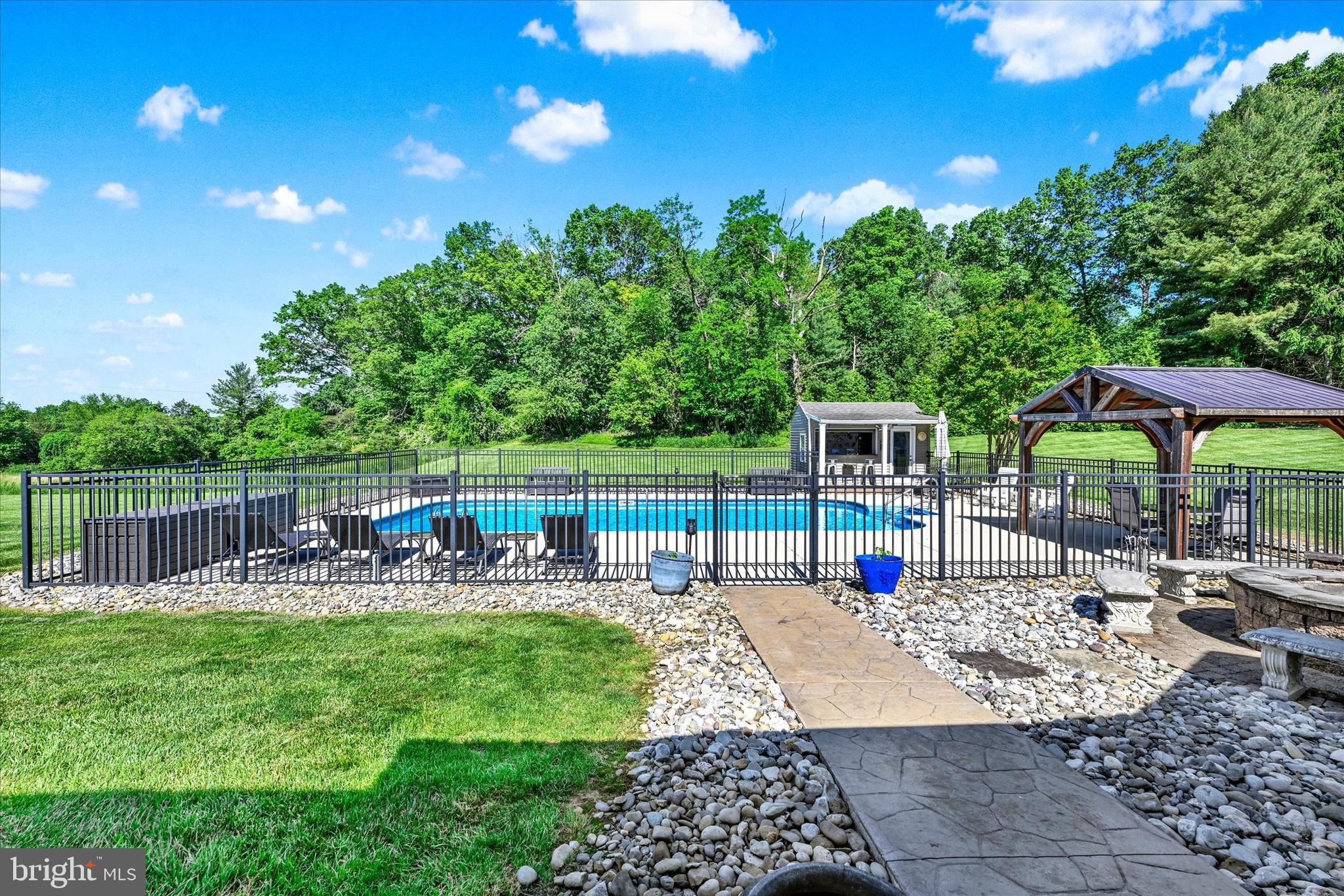 1014 Bernoudy Road White Hall, MD 21161 - Photo 6 of 73