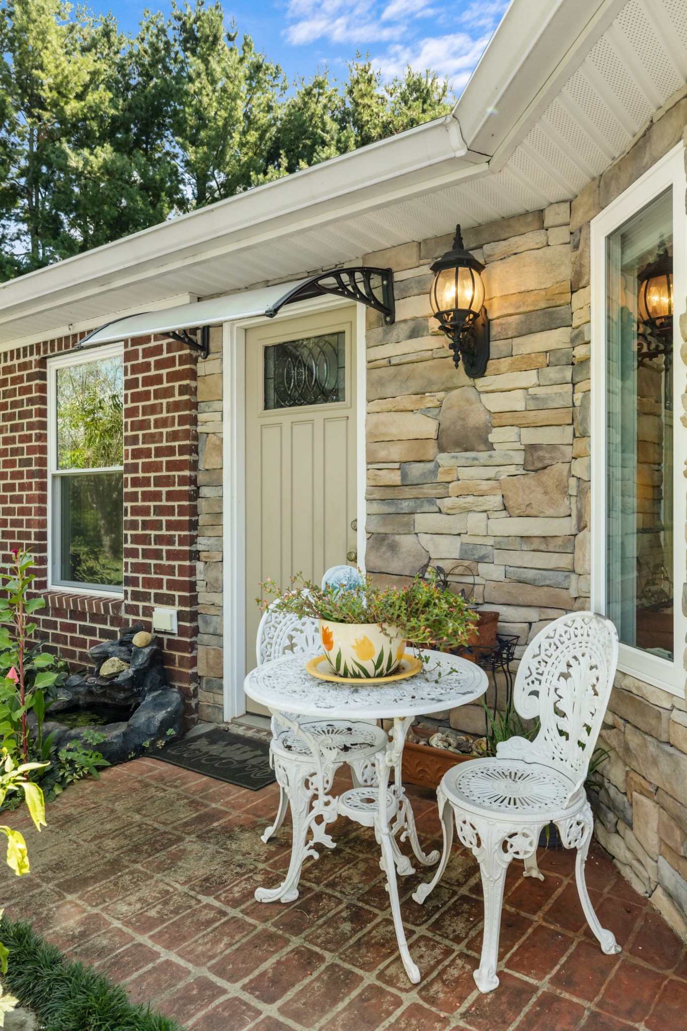 1556 Chestnut Grove Road Morrison, TN 37357 - Photo 4 of 57 a couple of chairs sitting in front of a house