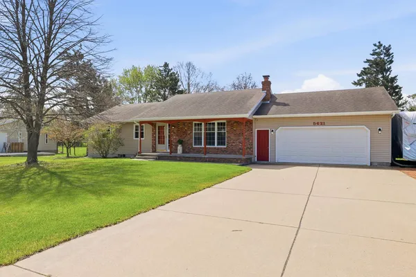 $374,900 | 5621 Jurgella Lane, Stevens Point, WI 54482
