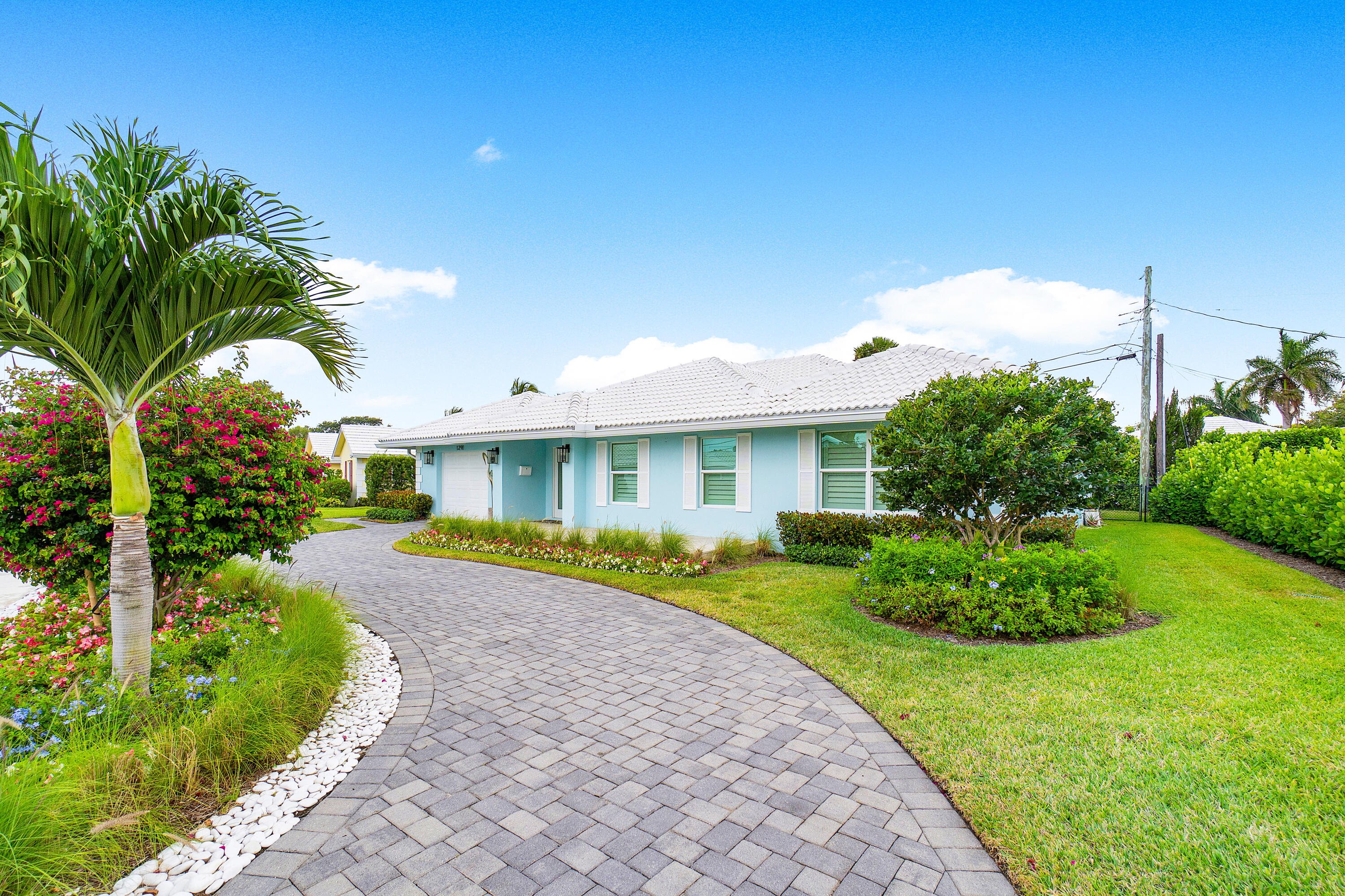 1291 Sugar Plum Drive Boca Raton, FL 33486 - Photo 3 of 41 001-1291SugarPlumDrive-BocaRaton-FL-3348