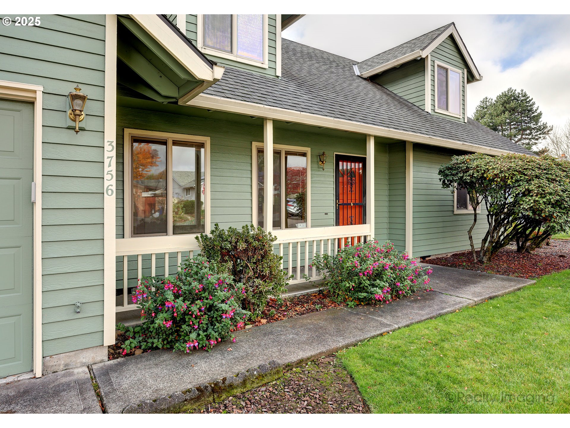 3756 Southwest 7th Court Gresham, OR 97030 - Photo 2 of 29 a front view of a house having yard