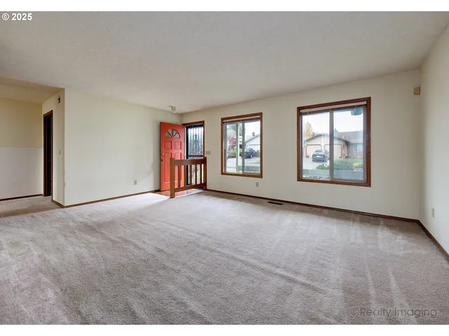 $519,900 | 3756 Southwest 7th Court, Gresham, OR 97030