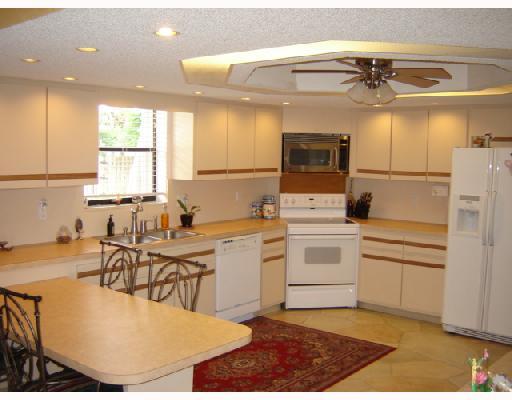 130 West Mango Road Lake Worth, FL 33467 - Photo 3 of 10 Additional Photo
