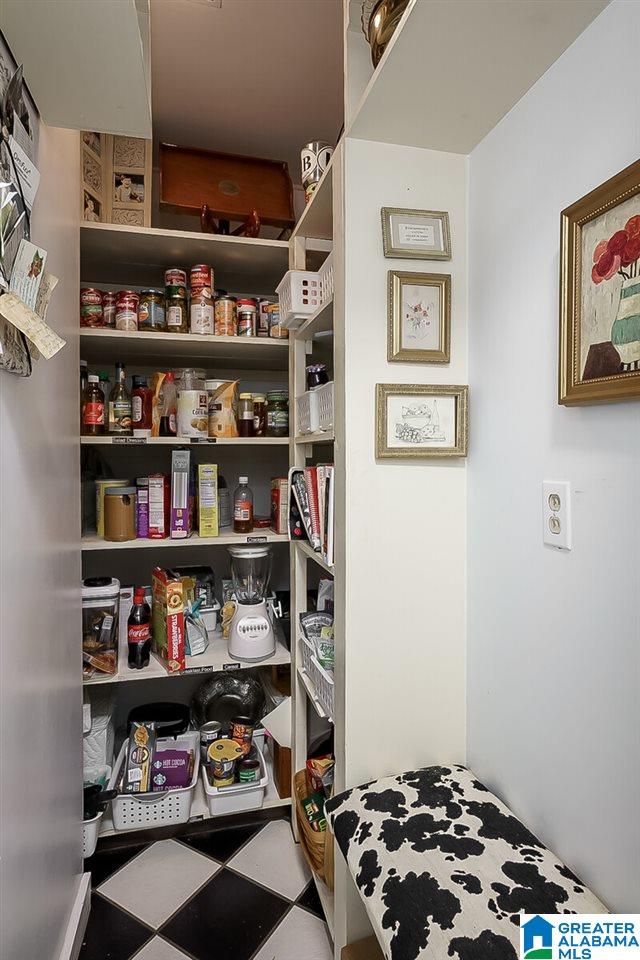 1322 Round Hill Road Birmingham, AL 35216 - Photo 17 of 48
